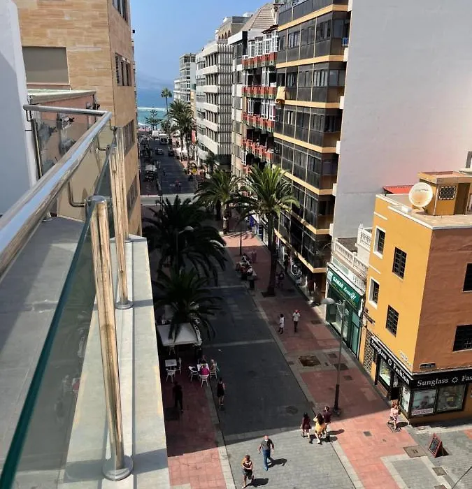 Enjoy Las Canteras-1