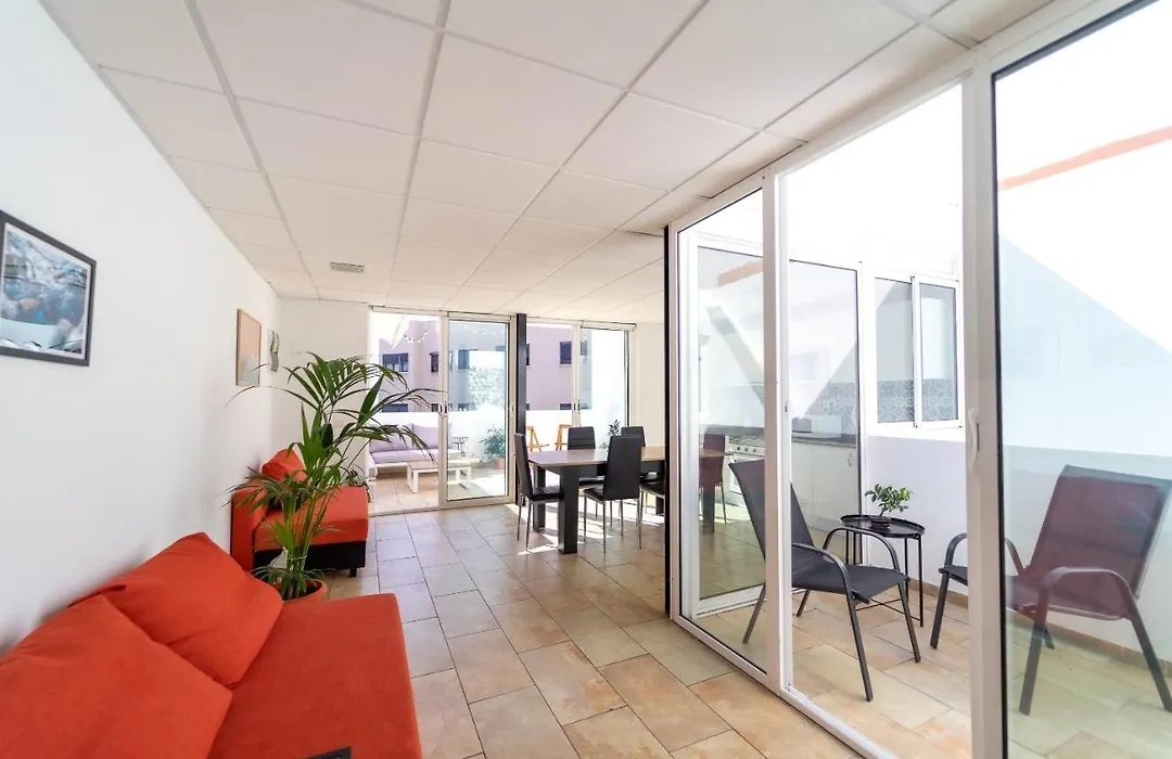 Un Lugar House Canteras - Coliving-1