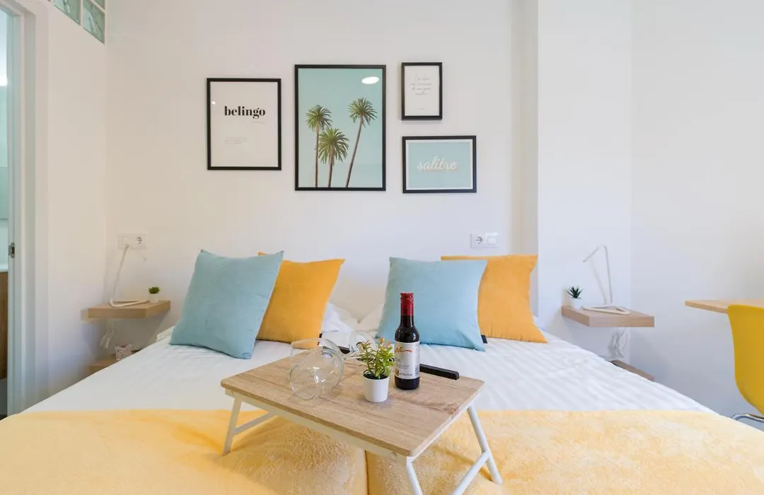 Luxuryflats La Isleta - 2Br - Balcony - Parking - Beach-1