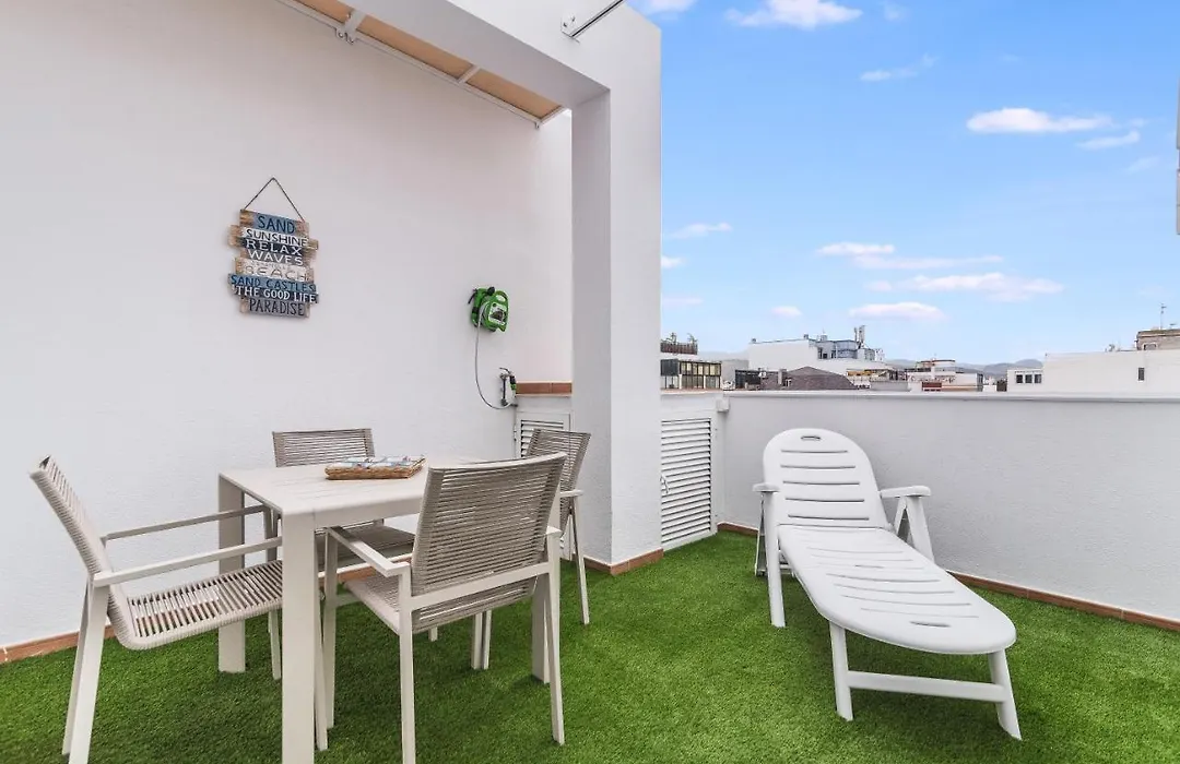 Home2Book El Perenquen Las Canteras-1