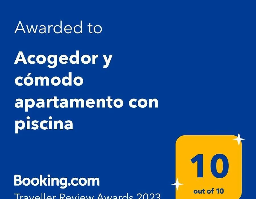 Acogedor y cómodo apartamento con piscina-1