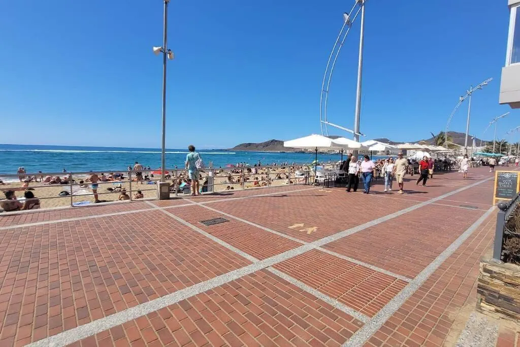 Lindamar Canteras Beach House-1