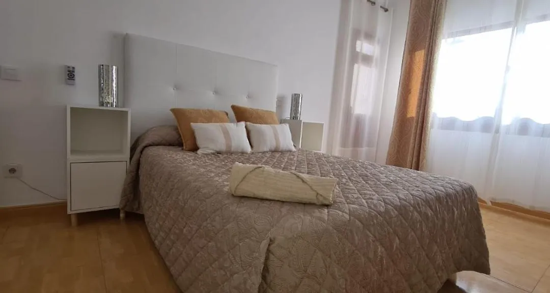 Piso De 2 Habitaciones A 200 Metros De La Playa-1