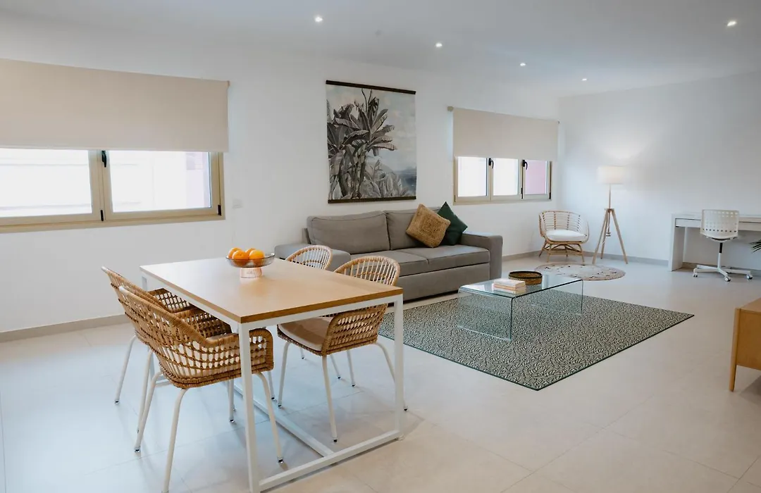 Las Canteras Beach Suites-1