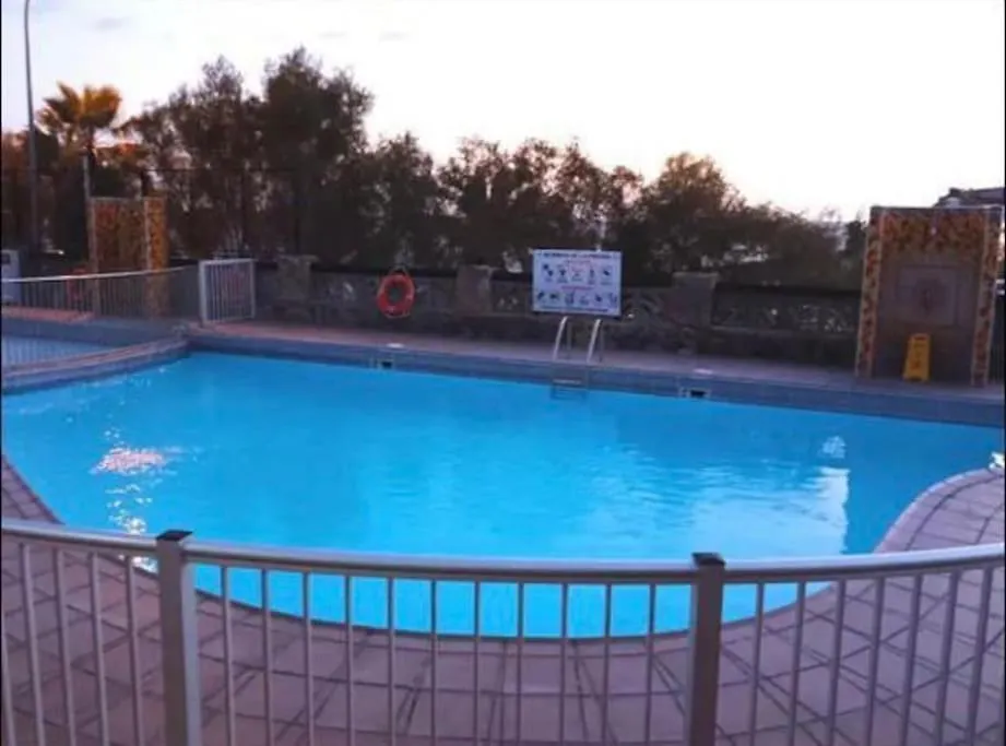 Apartamento playa del cura-1
