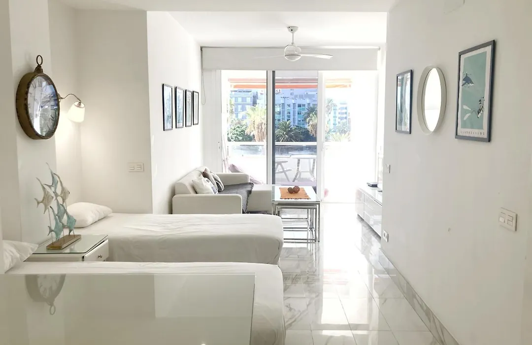 Santa Catalina Beach Flat By Canary365-1