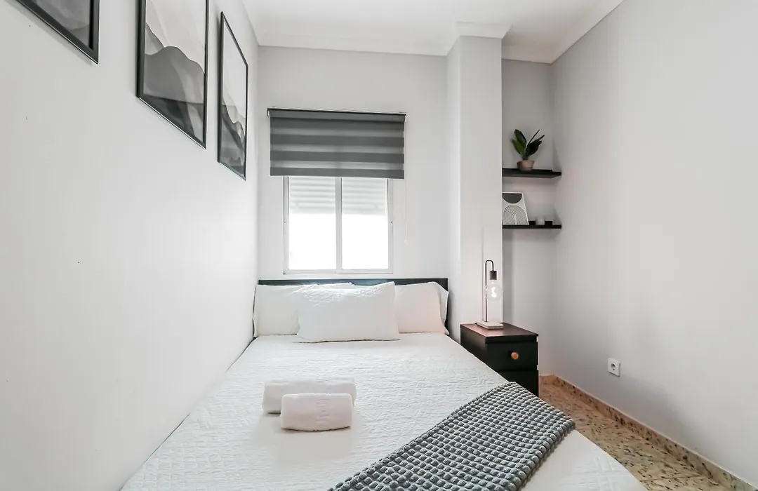 Flat Triana-1