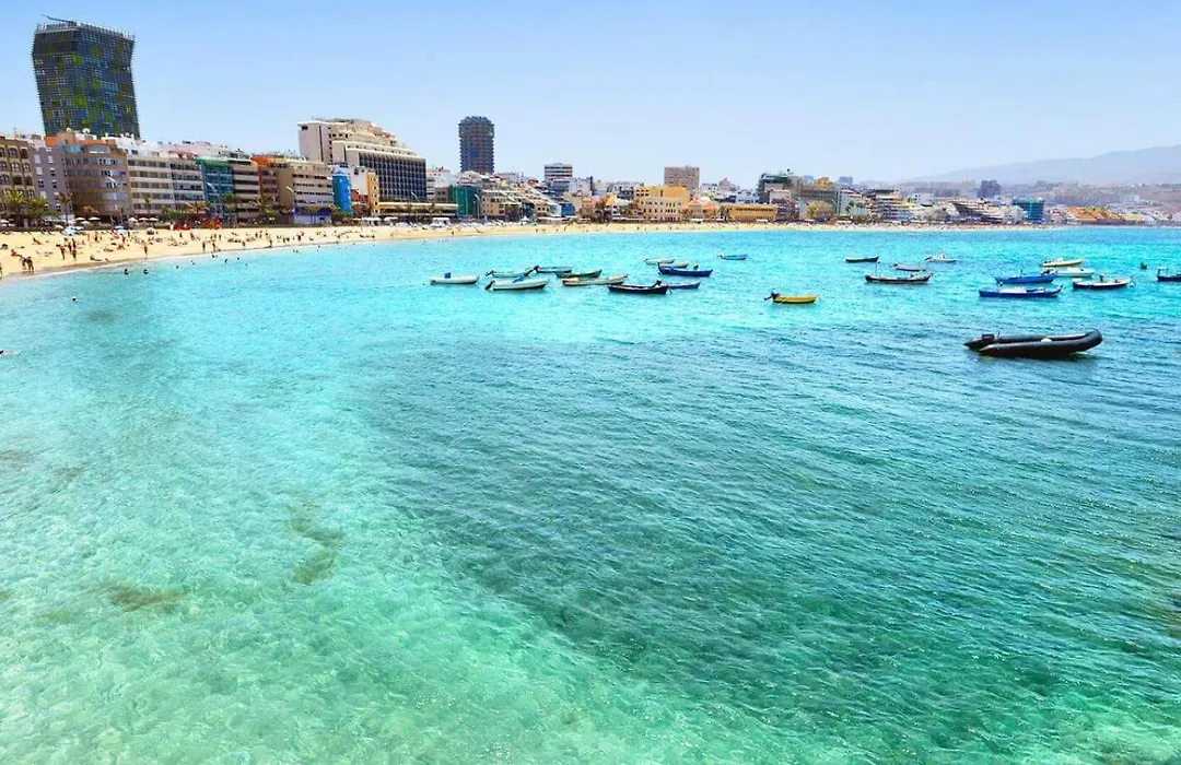 Estudio primera línea Playa Canteras-1