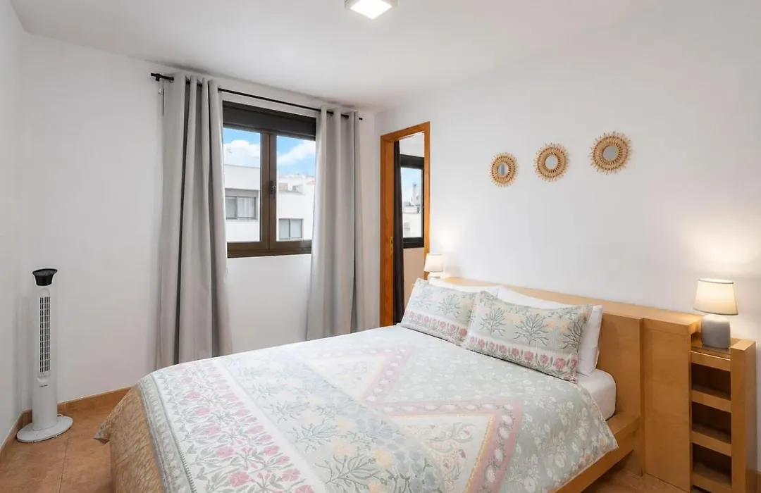 Guestready - Las Canteras Shoreline-1