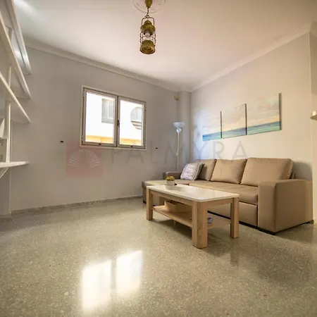Trip Canteras, New Beach Apartment-2