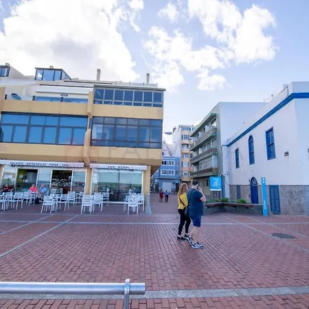 Trip Canteras, New Beach Apartment-3