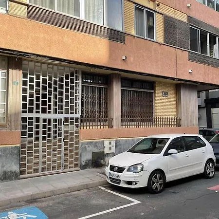 Fantástico Apartamento de diseño en Las Canteras.-2