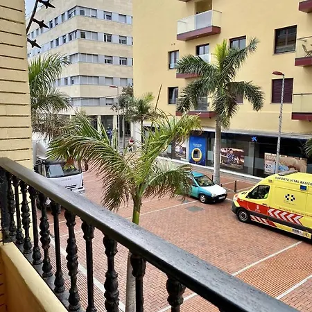 Homeforguest Listen To The Waves By Las Canteras-2