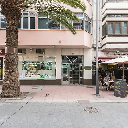 Home2Book El Perenquen Las Canteras-2