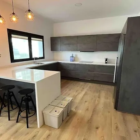 Luxury Seaview Apartment Las Canteras-2