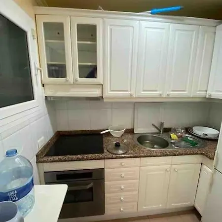 Sand & Sun - 2 Bedrooms Apartment 50M Beach-3