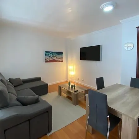 Sand & Sun - 2 Bedrooms Apartment 50M Beach-2