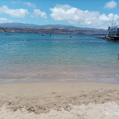 Casa La Isleta, entre el puerto y la playa Las Canteras-3