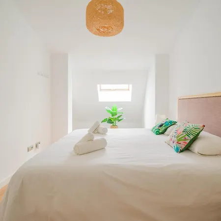 Las Canteras Beach Apartment Sagasta II-2