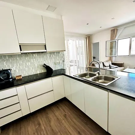 Adorable urban suites-2