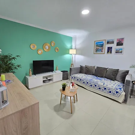 Strelitzia House-2