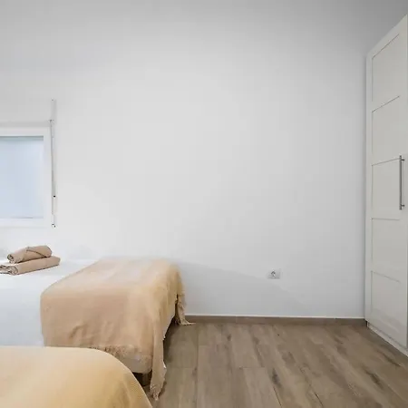 Alma Home ,6 paxs ,Wifi , Playa Canteras, Ocio-2