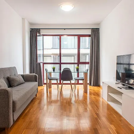 Moderno Apartamento a 5 Min de la Playa Canteras-2