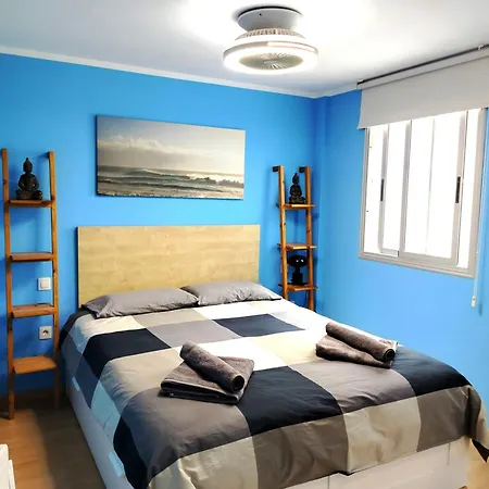 Sunny Apartment Near Las Canteras Beach-2