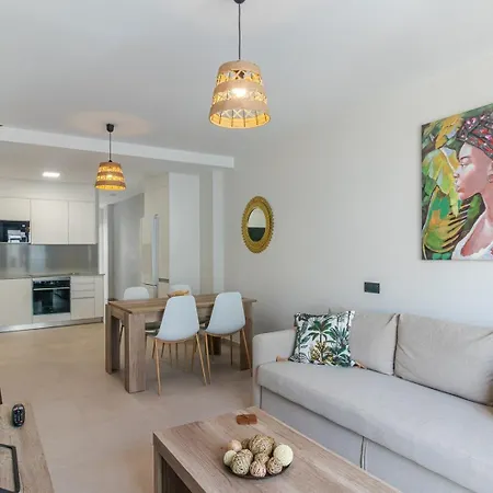 Flatguest Urban Haven-3