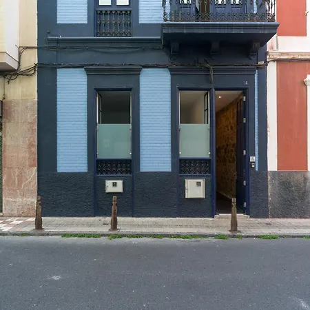 Celia House-3