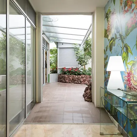 Suites Garden Loft Dalí-3