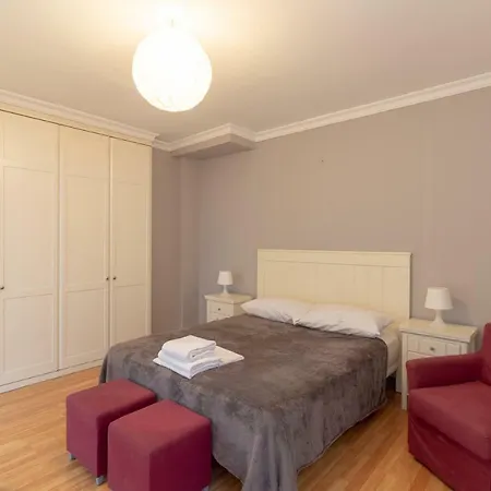 Nice Apartment In Excellent Neighborhood-3