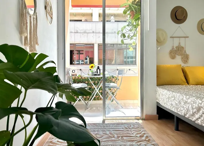 2 Min Dalla Spiaggia Loft Terrazza Casa Gialla Las Palmas de Gran Canaria