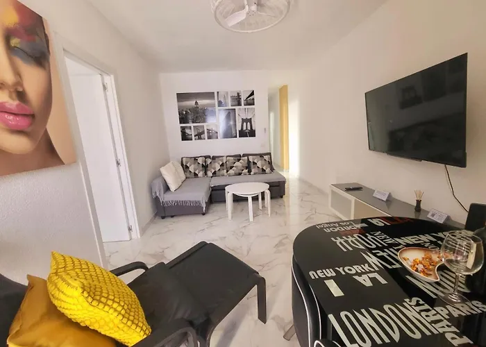 New Big Flat With Balcony 50Mts Away From Beach Parking Optional Las Palmas de Gran Canaria