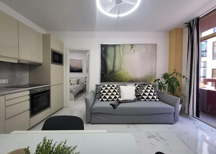 New 2 Bedrooms Gold Flat At Las Canteras Beach With Balcony And Free Parking Las Palmas de Gran Canaria