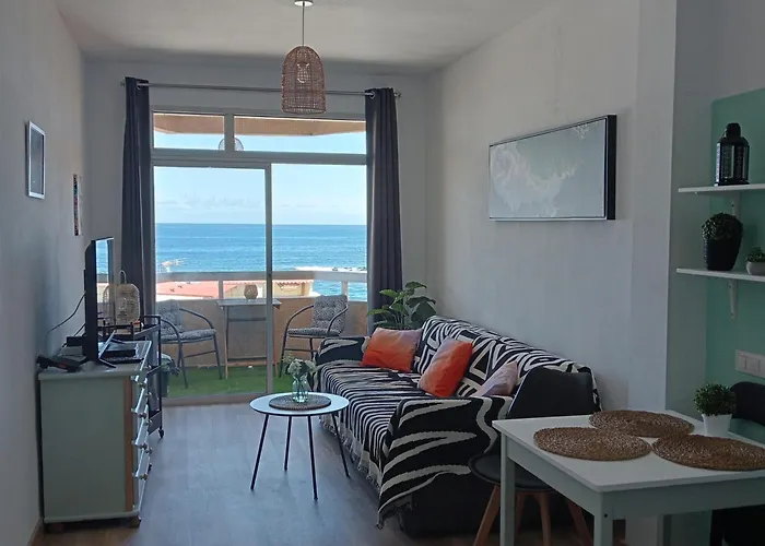 Luas Beachfront house las Canteras Las Palmas de Gran Canaria