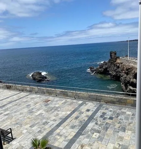 Black Rock Suit Las Palmas de Gran Canaria